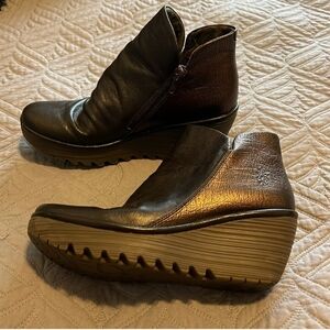 Elegant Brown Leather Wedge Shoes